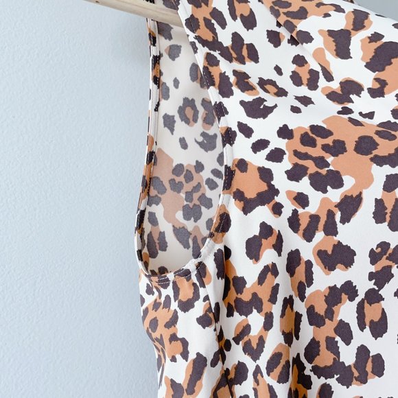 Babaton Artizia Akira Blouse LIKE NEW animal print women's shirts small - Picture 9 of 17